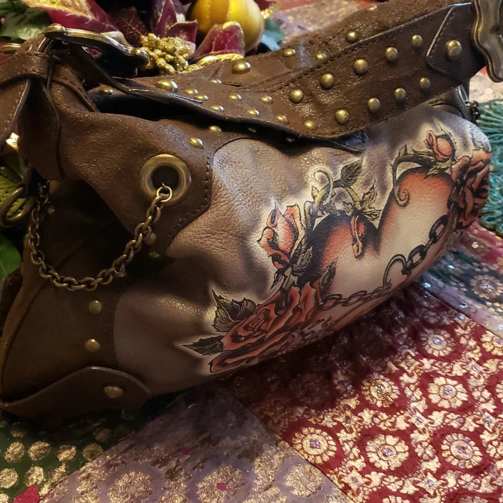 Isabella fiore tattoo my heart handbag - Picture 6 of 8